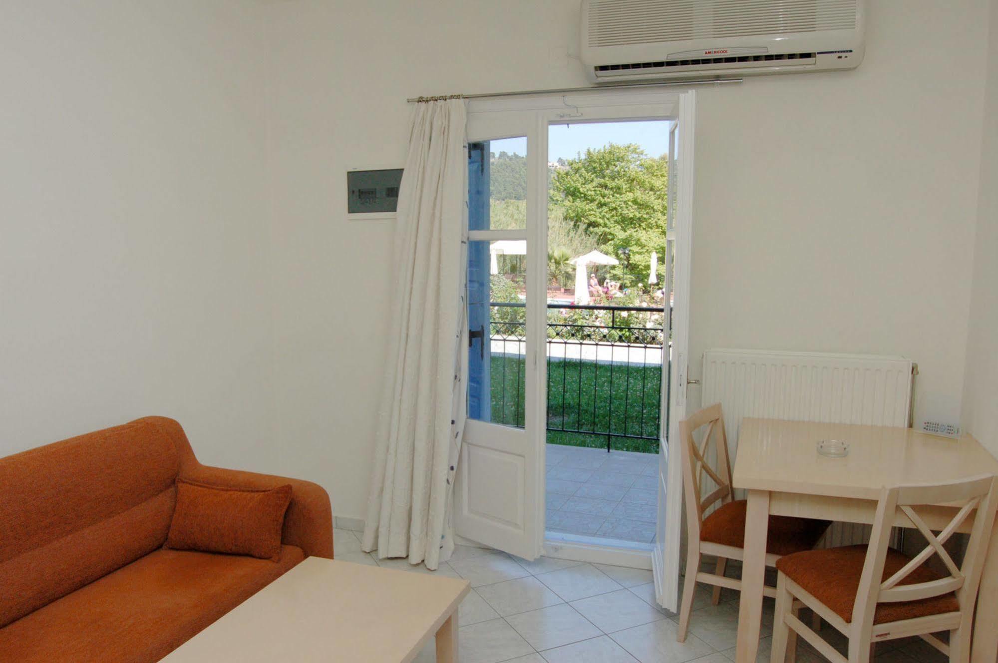 Marialena Village Platanias  Exterior photo